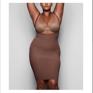 Skims open bust slip dress size 3x/4x